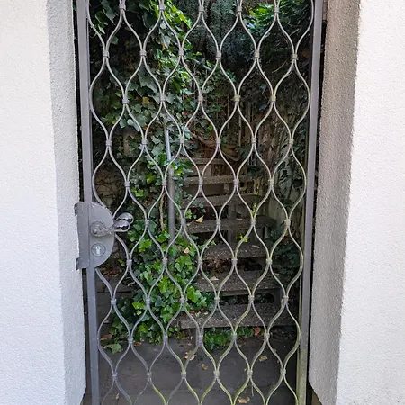 Cozy Attic Apartmán